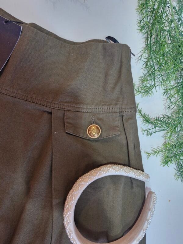 ⁦bershka-skirt made in italy⁩ - الصورة ⁦3⁩