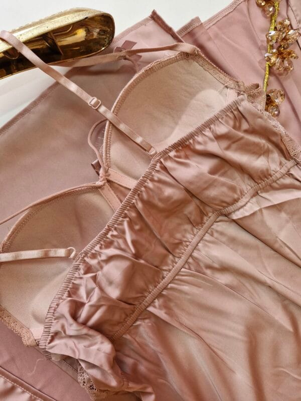 silk - Image 4