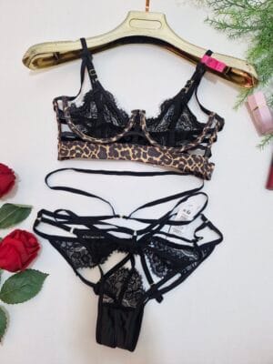 Hunkmoller  34d  s  fit  m 65 kilo