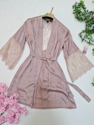 hunkmoller-silk-size xs-s   -60 kilo