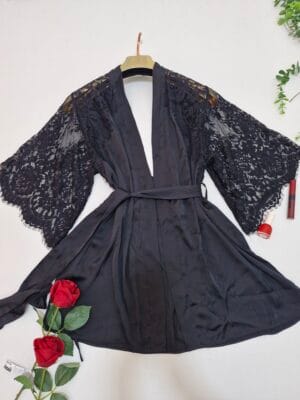 hunkmoller- silk -m/L 70-75 KILO