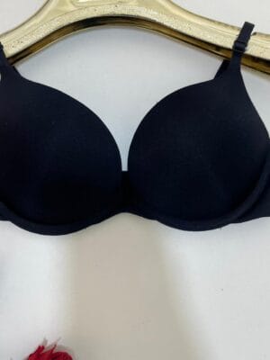 hunkmoller-t shirt bra
